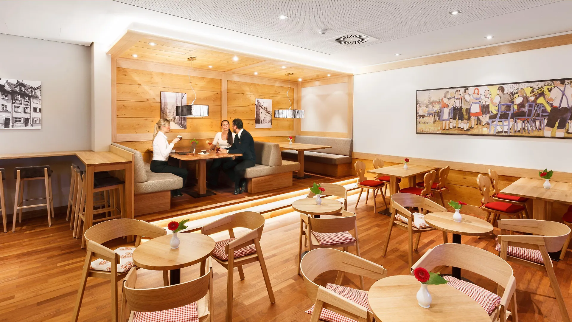 Holiday Inn Nuernberg City Centre By Ihg 4*, Nuremberg